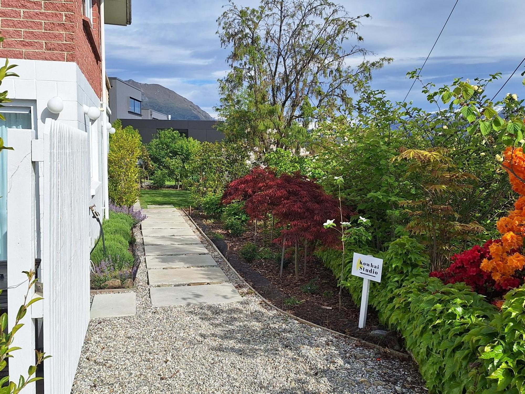 Kowhai Studio -Private Opposite Golf Course In Central Ванака Екстер'єр фото